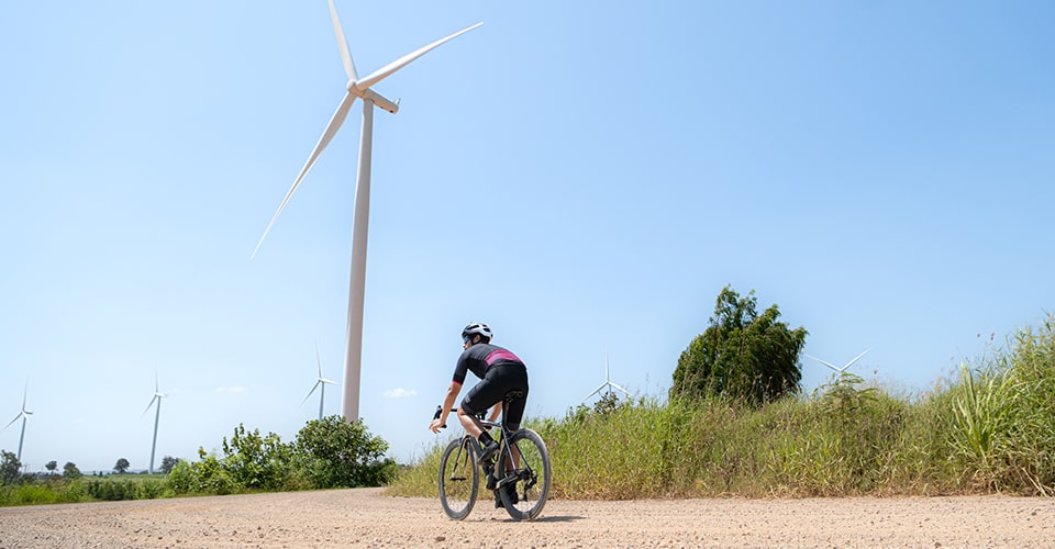 ユナイテッド航空と提携し持続可能な旅行商品を提供