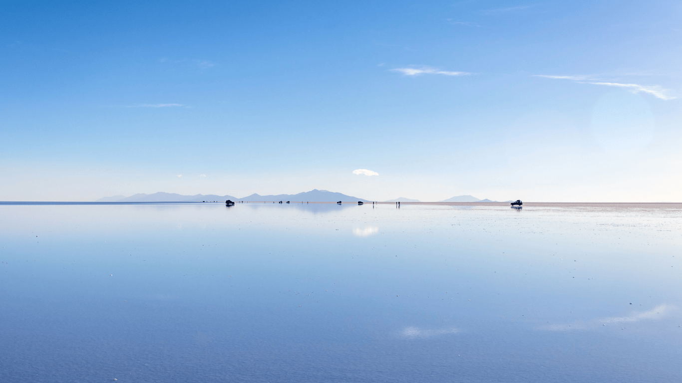ボリビア夢紀行！ウユニ塩湖＆ラパス満喫ツアー5日間～塩のホテル指定～英語ガイドツアー