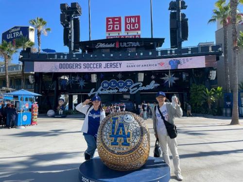 ドジャーススタジアムアーリーエントリー ドジャーススタジアムアーリーエントリー