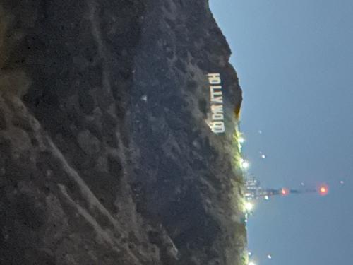 グリフィス天文台夜景 ご飯付きツアー グリフィス天文台夜景 ご飯付きツアー