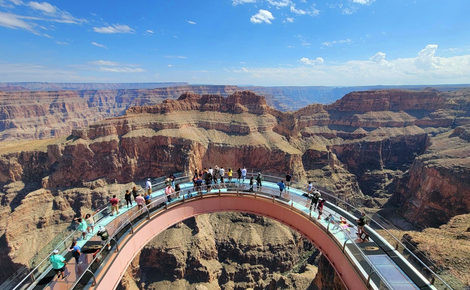 【ラスベガス発着・半日観光】グランドキャニオン・ウエストツアー　基本プラン