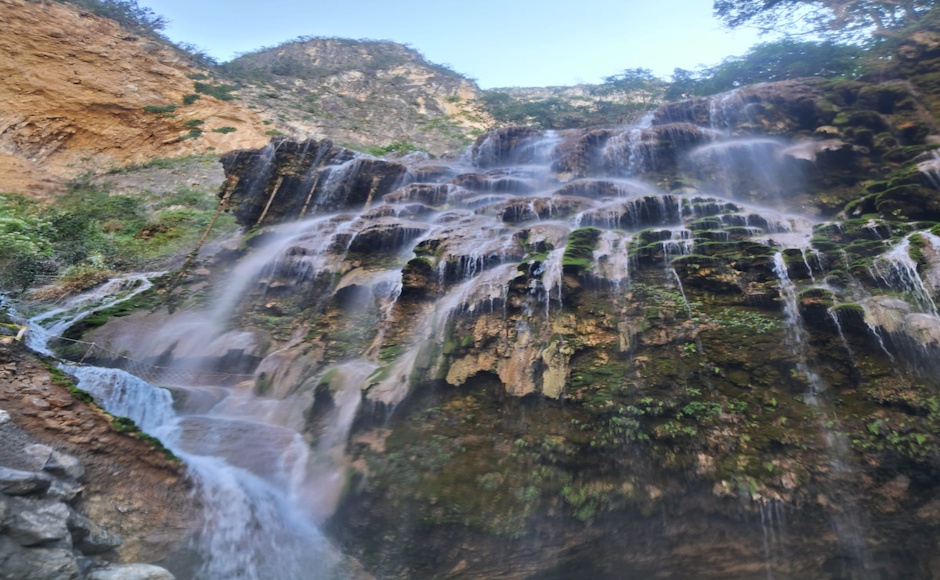 【神秘の洞窟】秘境トラントンゴ温泉 (英語ガイド) 【神秘の洞窟】秘境トラントンゴ温泉 (英語ガイド)