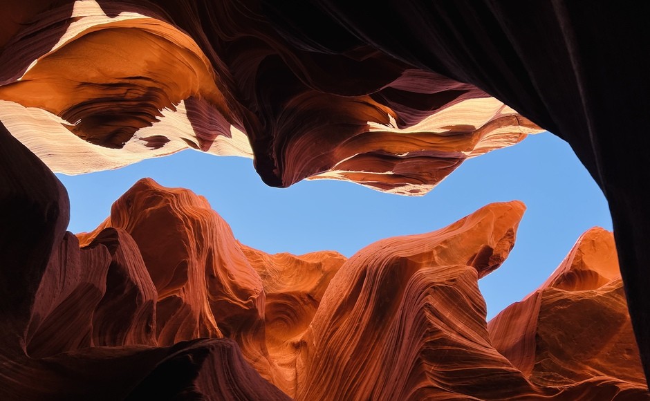 【ラスベガス発着・1泊2日】 グランドキャニオンに泊まる！アンテロープ、セドナ、モニュメントバレーも巡る絶景ツアープラン①｜ツイン/トリプル（2又は3名1室）利用