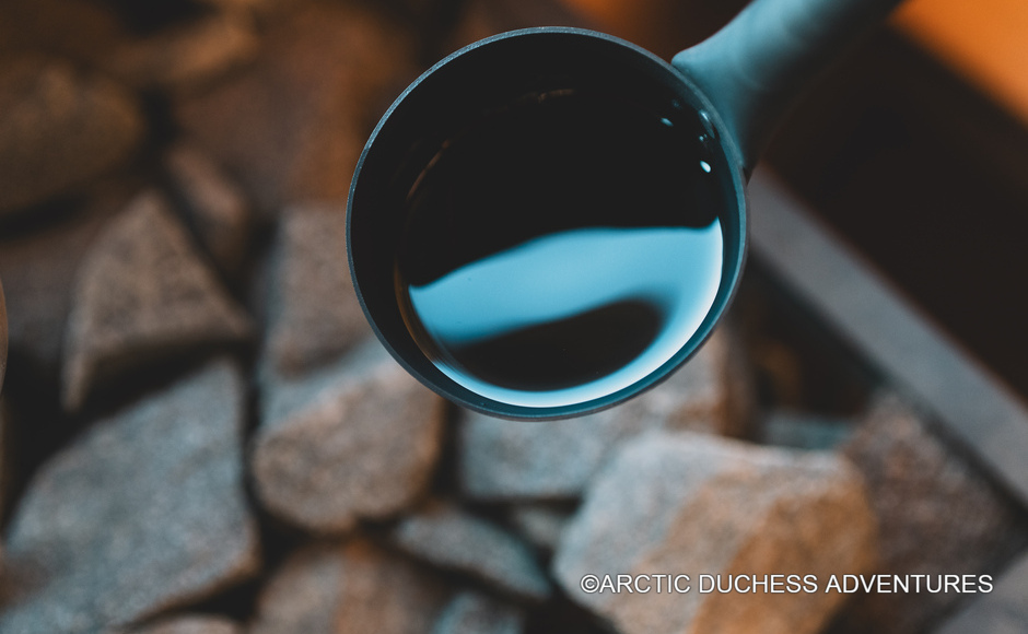 【英語】サウナと自然の湖でのコールドプランジ冷水浴(6-9月) 【英語】サウナと自然の湖でのコールドプランジ冷水浴(6-9月)