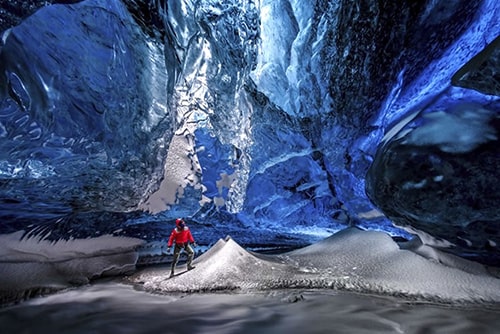 アイスランド 氷の洞窟＆アイスランドハイライトツアー 6日間　日本語観光つき